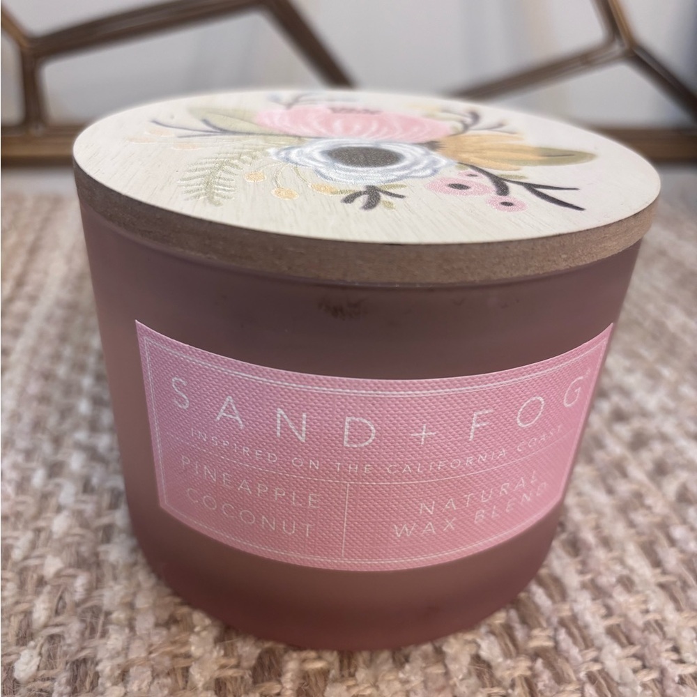 Sand + Fog Pink Pineapple Coconut Candle - Picture 2 of 4